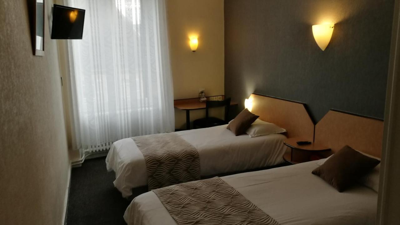 Nouvel Hotel 롱르소니에 외부 사진