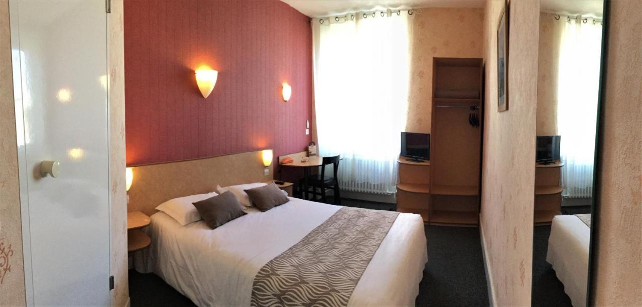 Nouvel Hotel 롱르소니에 외부 사진